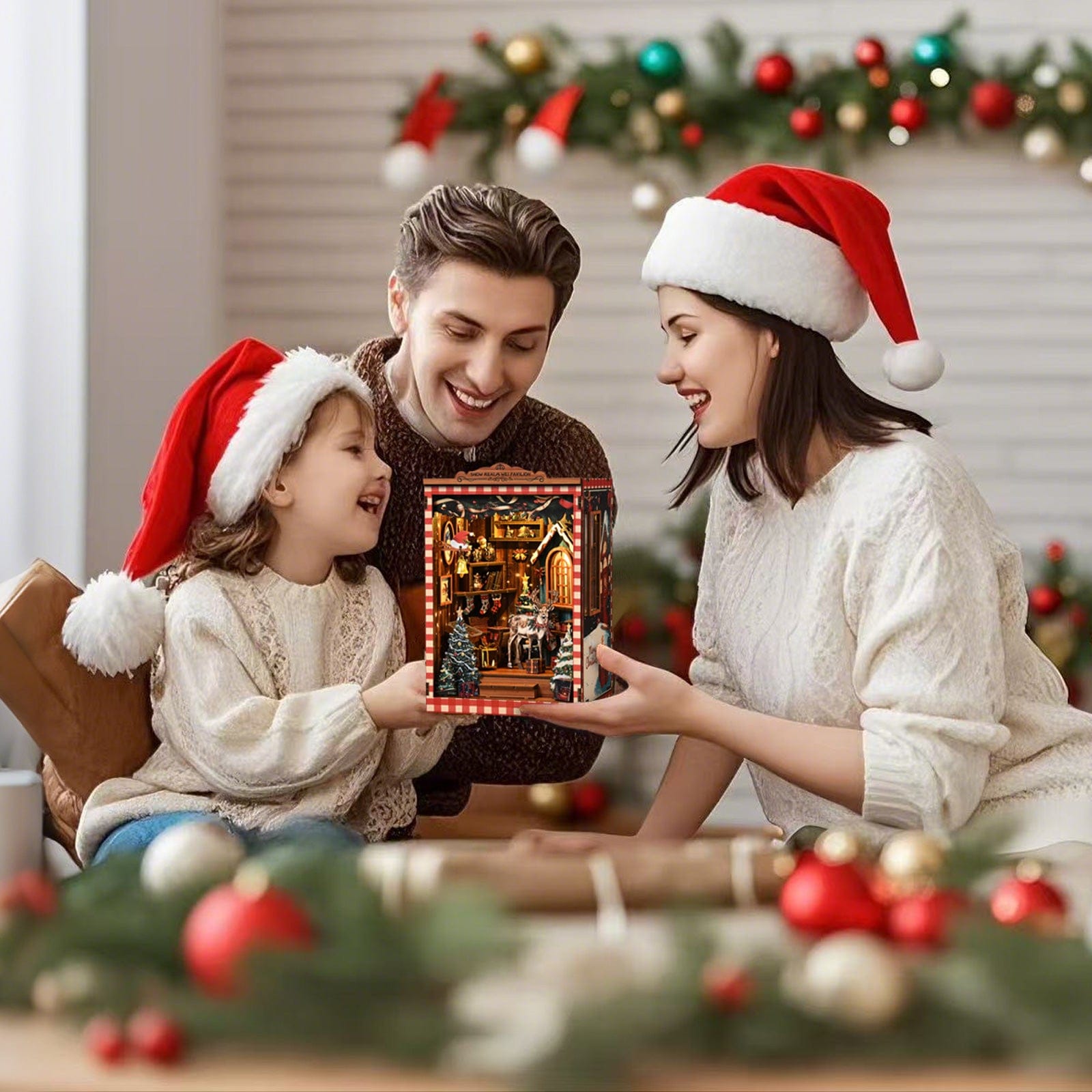 Book Nook Kits 161 Pieces | 17.5x12x10.5 cm (6.9"x4.7"x4.1") Christmas Snow Cabin - DIY Book Nook Kit